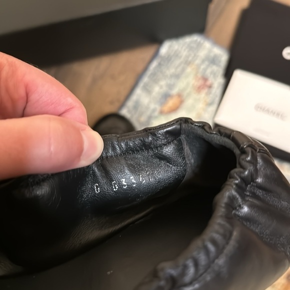 Chanel Matelasse cap toe black ballet loafers size 39.5 - Picture 8 of 11